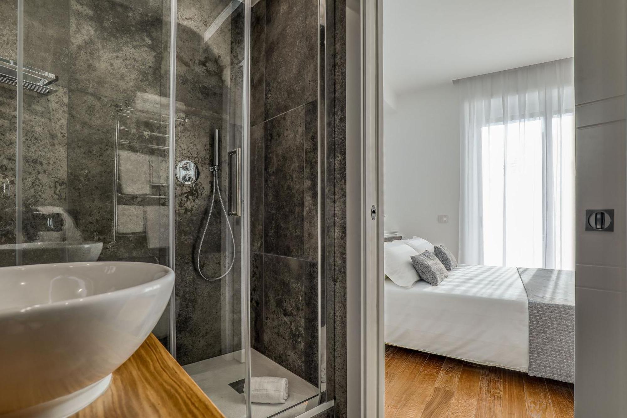 Gallery Suite チビタベッキア 部屋 写真